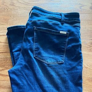 Like new White House Black Market jeans size 12S
